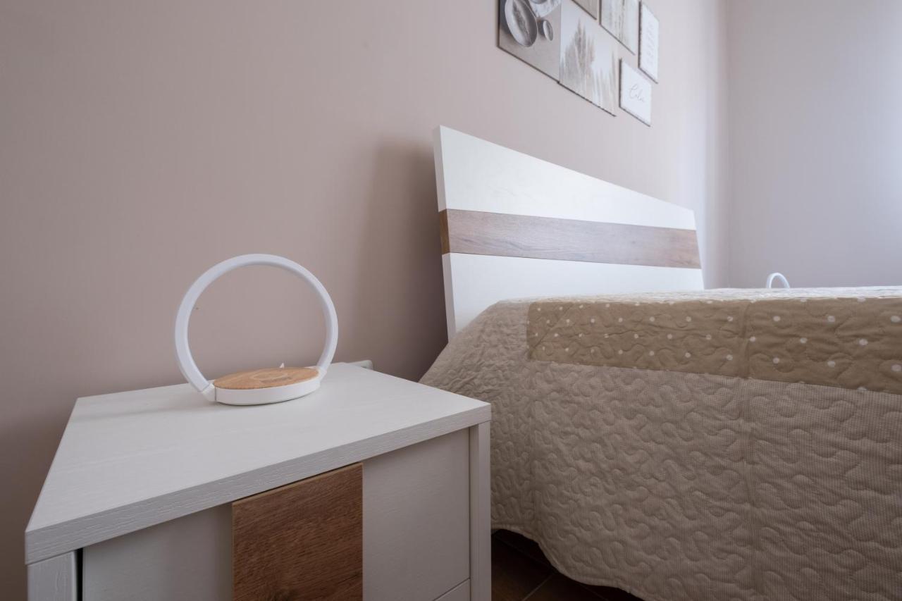 Luxury Suite Agrigento City ภายนอก รูปภาพ
